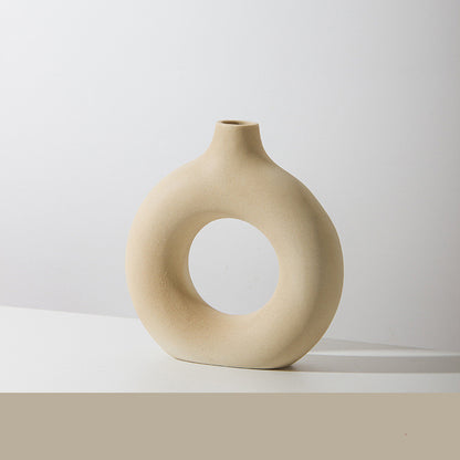 Modern Biscuit Vase – Frosted Unglazed Porcelain Decor
